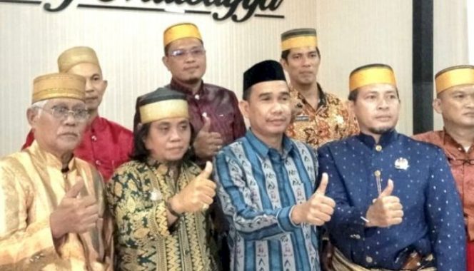 					Ketua DPRD Makassar Janji Bantu Pembangunan Balla Lompoa Kerajaan Tallo