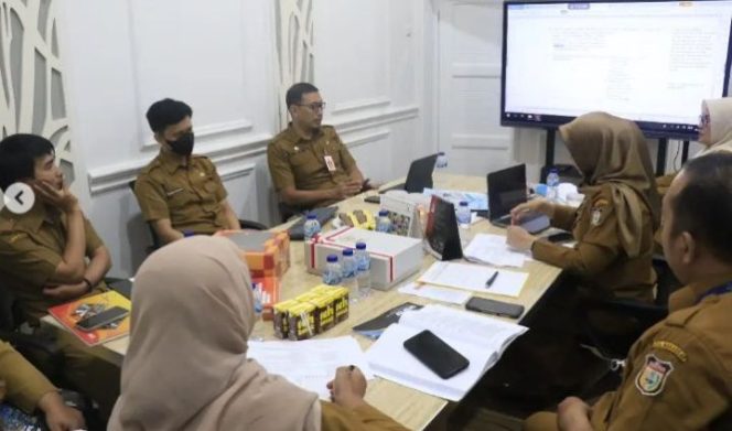 					Rapat Internal DPM-PTSP Kota Makassar (Ist)