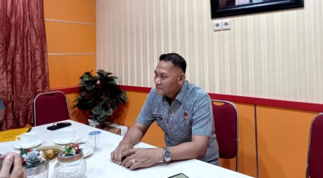 					Adeni Muhan Dg Pabali Sowan ke Hanura, Siap Maju Cawalkot Makassar