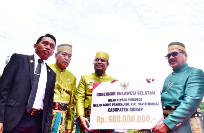 					Masjid Agung Sidrap Dapat Hibah Pemprov Rp 500 Juta