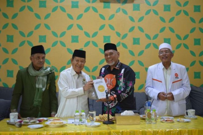 					PKS Sulsel Sambangi Ormas Islam, Dengar Aspirasi dan Nasehat