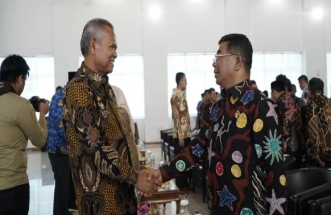 					Basmin Resmi Serahkan LKPD Unaudited T.A. 2022 ke BPK RI Perwakilan Sulsel