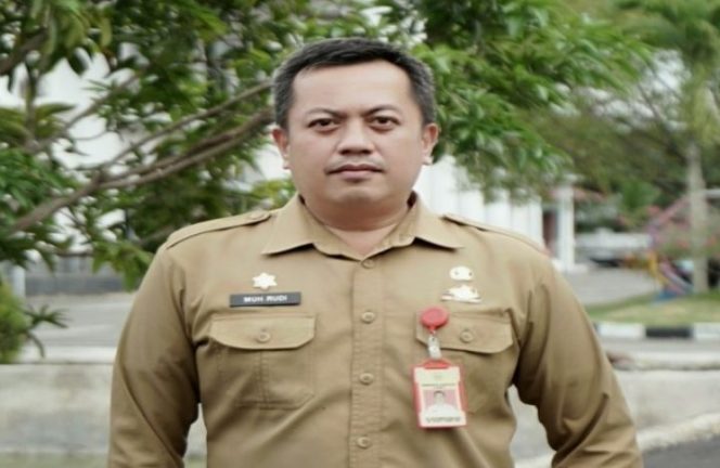 					Kepala BKAD Dampingi Bupati Luwu Serahkan LKPD Unaudited 2022 ke BPK