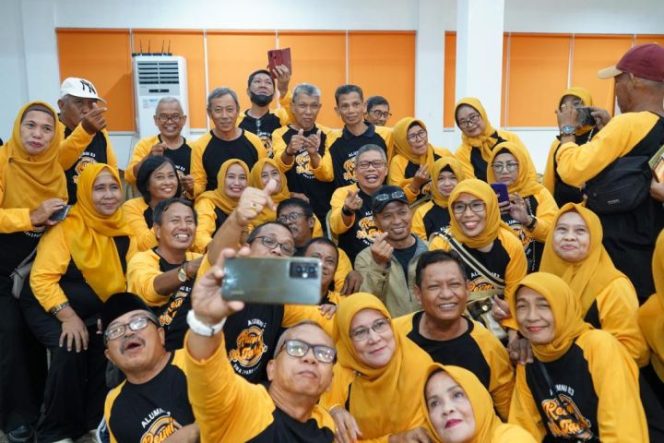 					Reuni IKA SMAN 1 Parepare, Guru dan Alumni Kenang Prestasi TP Saat Ketua OSIS