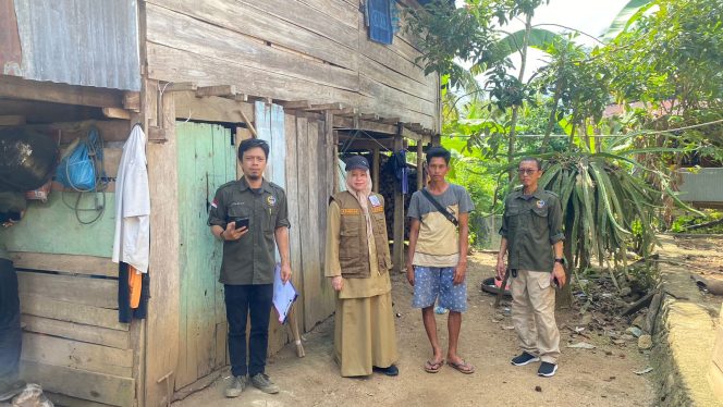 					Andi Sudirman Bantu 307 Rumah Warga Kurang Mampu Teraliri Listrik