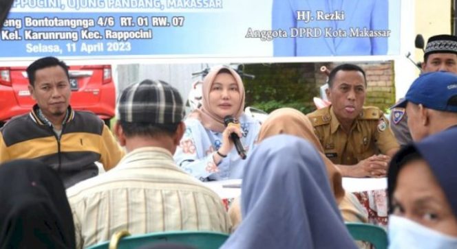 					 Rezki Dengar Curhat Warga Terkait Drainase Buruk di Karunrung
