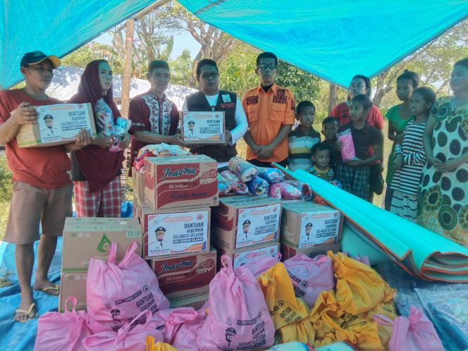 					Bantuan Pemprov korban kebakaran Galangan Kapal (dok)