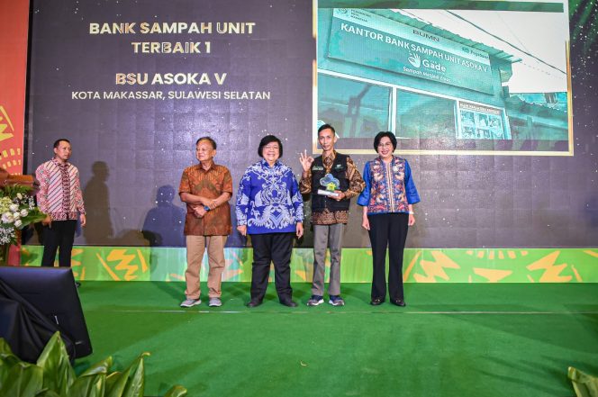 					Bank Sampah Binaan Pegadaian Raih Penghargaan dari KLHK  