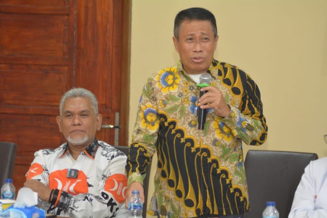 					Annar Sampetoding Siap All Out Bantu PKS Menang Pemilu