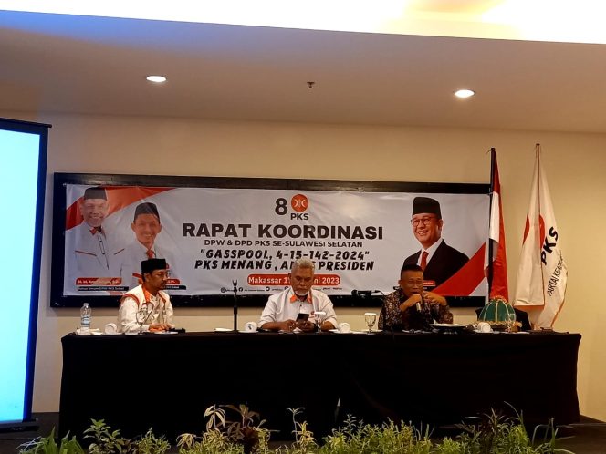 					Annar Sampetoding Pasang Badan Untuk PKS di Toraja