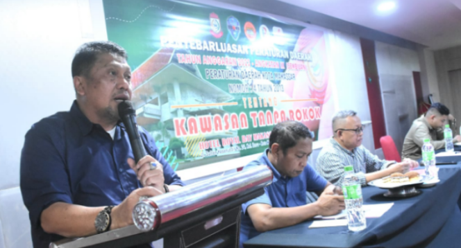 					Anggota DPRD Kota Makassar, Arifin Dg Kulle Minta Perokok Aktif Tertib Taati Aturan