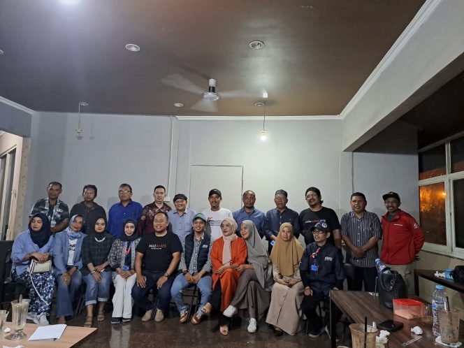 					Mileanies Relawan Anies Baswedan di Makassar (dok)