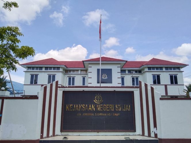 					Kejari Sinjai Periksa Empat Saksi Kasus Proyek Jembatan Balampangi. (Foto: BERITA.NEWS/ Thatang)