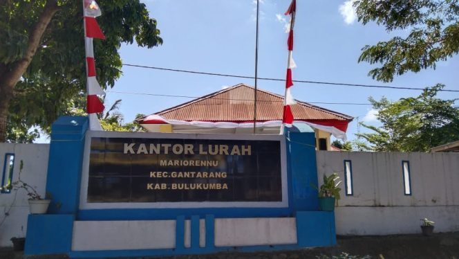 					Kantor Lurah Mariorennu, Kecamatan Gantarang, Bulukumba. (Foto: BERITA.NEWS/ Syarif)