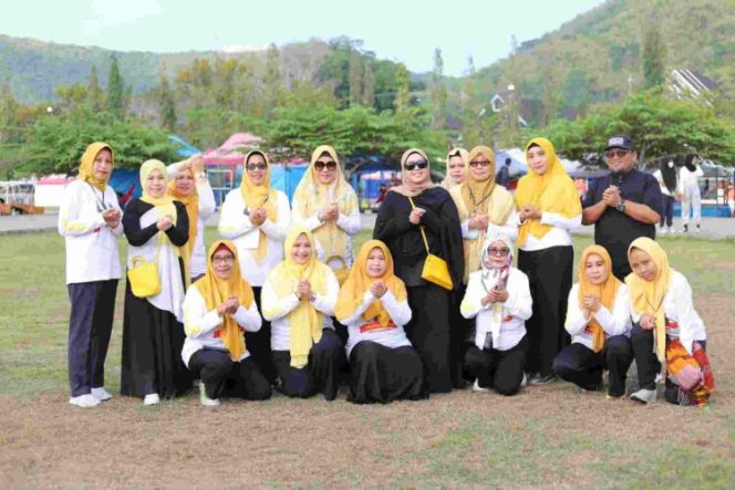 					Erna Rasyid Taufan di Jambore PKK Tingkat Provinsi di Luwu (dok)