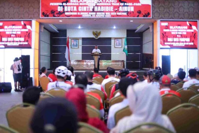 					Taufan Pawe sambut peserta bersepeda merdeka tour de Parepare (dok)
