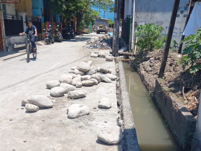 					Pengerjaan Drainase di Kota Makassar. (Ist). 