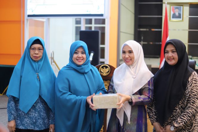 					Erna R Taufan Ajak Pj Ketua PKK Sulsel Sukseskan Fashion Week Parepare