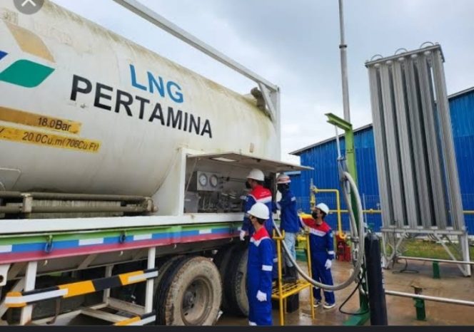 					Pengadaan LNG PT Pertamina, Karen Agustiawan Menyebut Tandatangan Dahlan Iskan