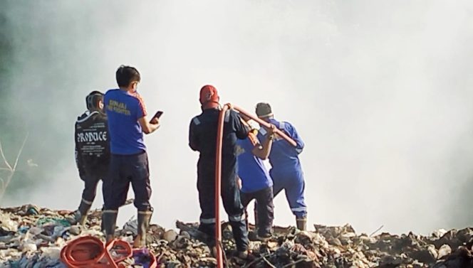 					TPA Tondong Sinjai Malah Terbakar. (Foto: Ist)