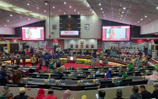 					Paripurna Hari Jadi Sulsel ke-354, Bahtiar: Waktu Untuk Bertaubat