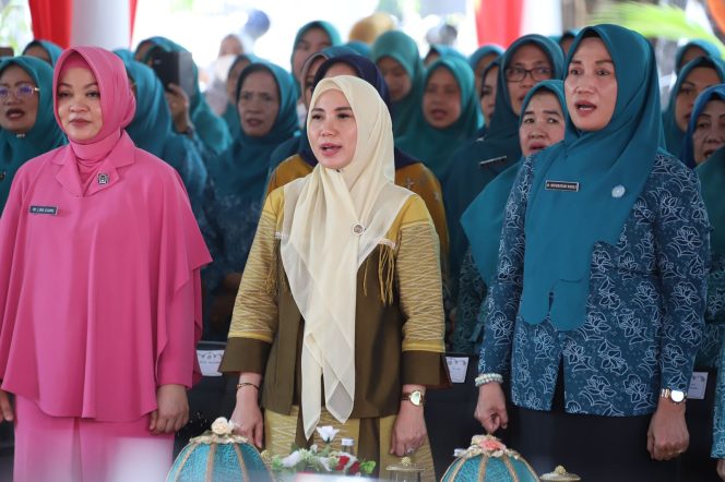 					Sofha Marwah Bahtiar Motivasi Pengurus PKK dan Dekranasda Selayar