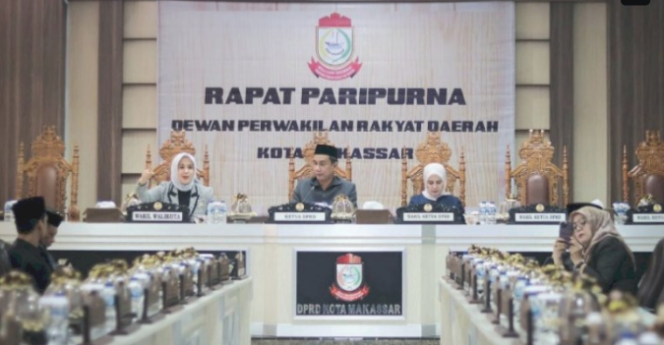 					Rapat Paripurna DPRD Makassar, Wawali Sampaikan Poin Ranperda Penyelenggaraan Kota Layak Anak