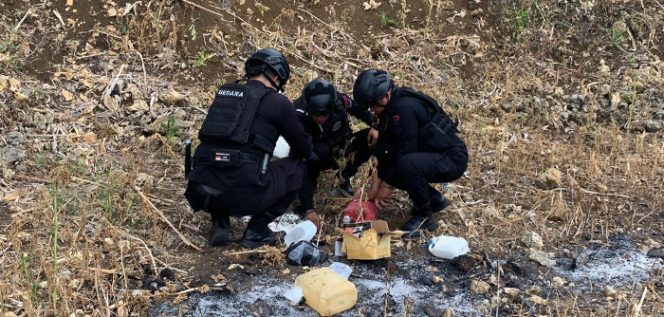 					Brimob Bone Musnahkan Ratusan Detonator. (Foto: Ist)