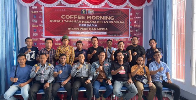 					Kepala Rutan Sinjai yang Baru Undang Khusus Wartawan ke Kantornya. (Foto: Ist)