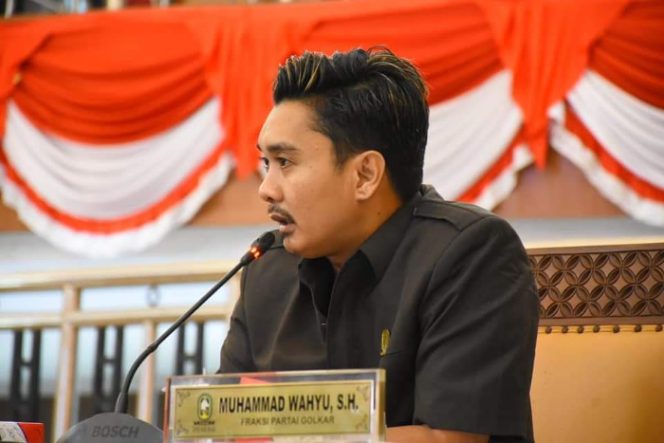 					Wahyu Desak Pimpinan DPRD Sinjai Bentuk Pansus. (Foto: Ist)