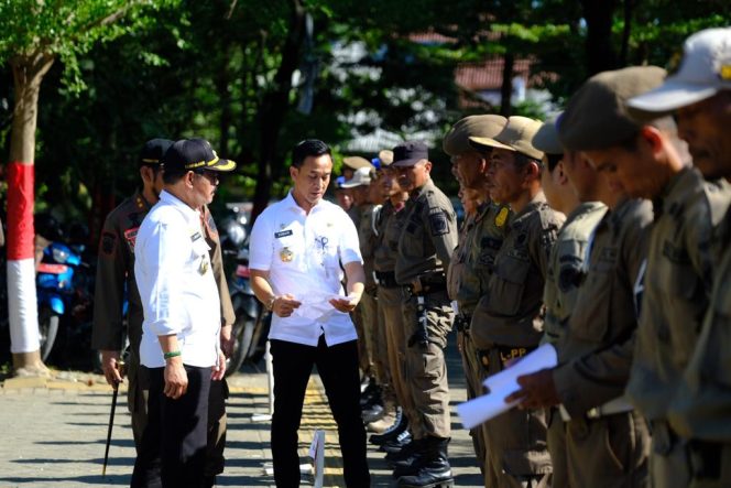 					Abd Rauf Minta Personel Satpol PP Gowa Kedepankan Sikap Humanis dalam Bertugas