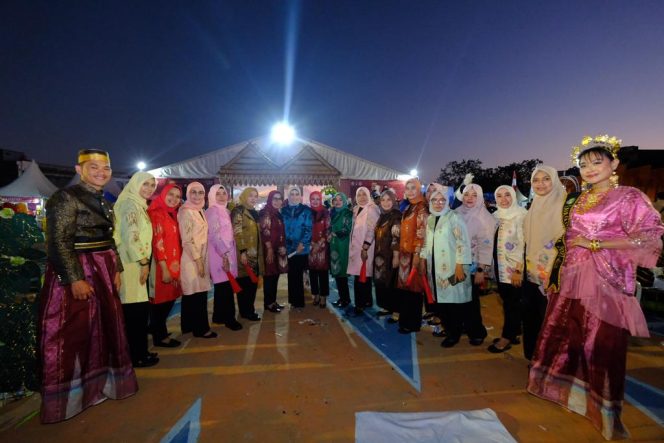 					Meriahkan Expo Dekranasda Kreatif Andalan, Gowa Hadirkan Tenun Sutera Cora’ Labba