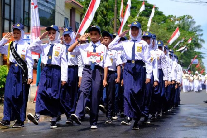 					127 Tim Ramaikan Lomba Gerak Jalan Pelajar HUT Ke-78 RI Tingkat Kabupaten Gowa