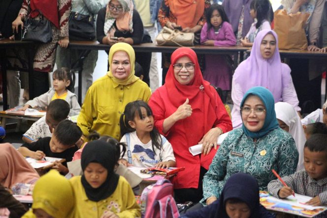 					Puluhan Siswa TK dan SD Se-Kabupaten Gowa Ikut Lomba Mewarnai HKG PKK Ke-51