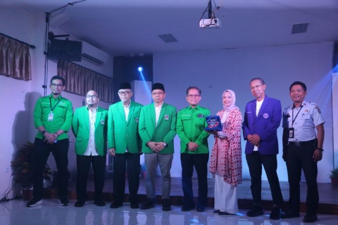 					BKGN, Unilever Indonesia Gelar Perawatan Gigi Gratis 3 Hari di Makassar
