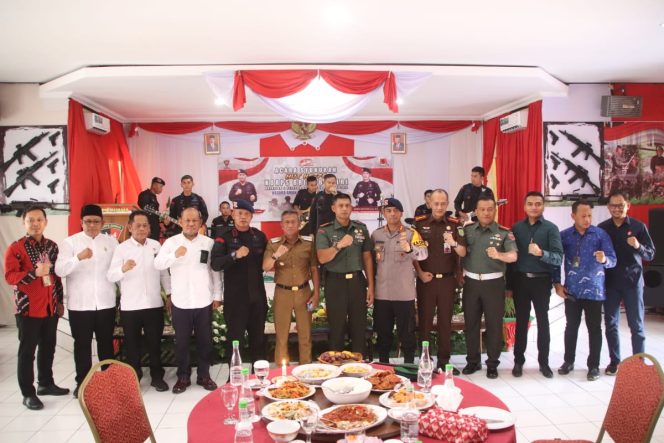 					Syukuran HUT ke-78 Korps Brimob Polri di Bone Berlangsung Meriah. (Foto: Ist)