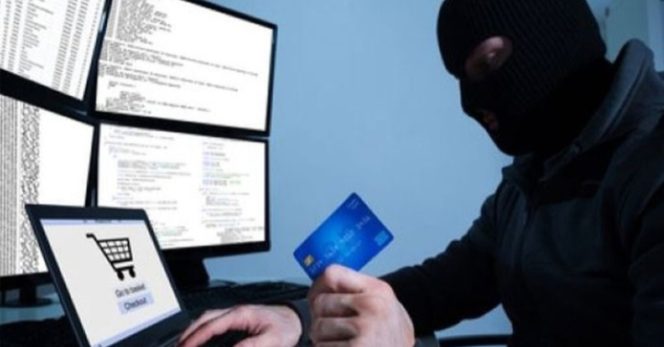 					IRT Asal Gowa Tertipu Aplikasi Online, Uang Puluhan Juta Raib, Korban Lapor di Polda Sulsel 