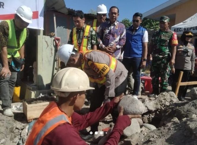 					Camat Sangkarrang Hadiri Peletakan Batu Pertama Pembangunan Mako Polsubsektor