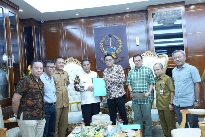 					Timsel Serahkan Nama-nama Calon Komisioner KPID ke Pj Gubernur Sulsel (dok)