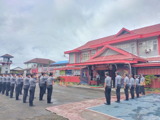 					Apel Pagi di Lapas Narkotika Sungguminasa. (Foto: Ist/ Humas)