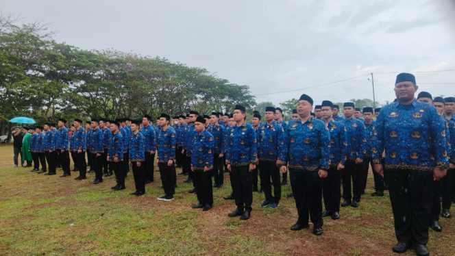 					Pengambilan Sumpah dan Penyerahan SK PNS Pemkab Sinjai. (Foto: Ist/ Humas)