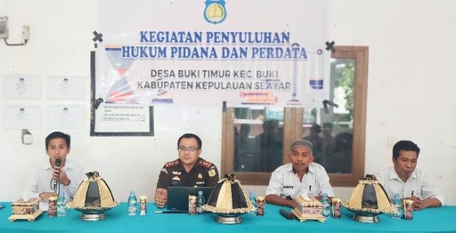 					Perangkat Desa Buki Timur Antusias Ikuti Kegiatan Penyuluhan Hukum