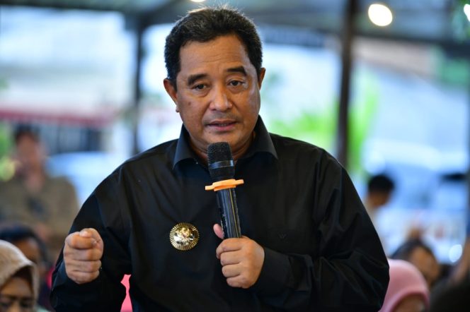 					Pj Gubernur Sulsel Bahtiar baharuddin (dok)