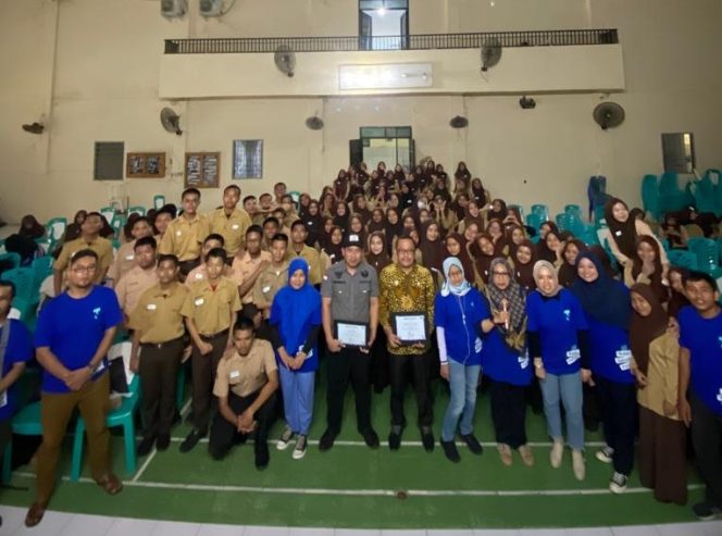 					Tular Nalar 3.0 Program Mafindo  oleh Komunitas Jurnalis Sulsel di SMAN 1 Maros (dok)