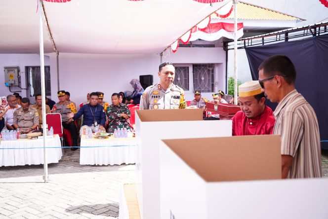 					Simulasi Pemungutan Suara Pemilu 2024 di KPU Sinjai. (Foto: Ist)