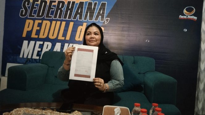 					Caleg DPRD Sinjai Partai Nasdem Dapil 1, Hj Nursanti. (Foto: BERITA.NEWS/ Thatang)