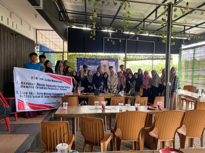 					FGD ICMI Sulsel dan Deklarasi Tolak Wacana Pemakzulan. (Foto: Ist)