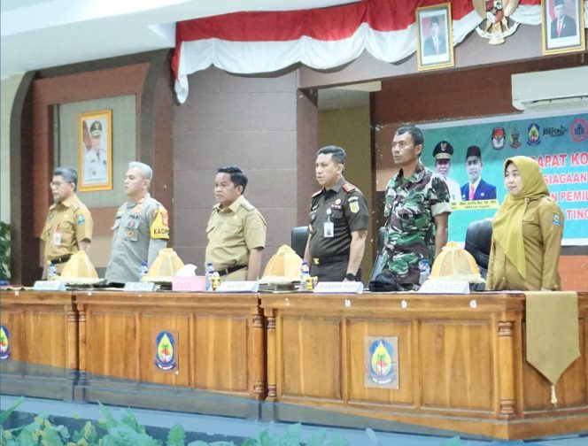 					Pemkab Jeneponto Rapat Koordinasi Kesiapsiagaan Bidang Kesehatan Pemilu tahun 2024. (Foto: Ist/ Humas)