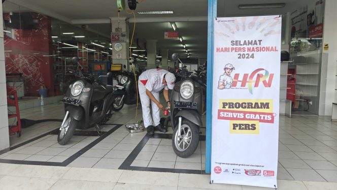					Hari Pers Nasional 2024, Asmo Sulsel Gelar Service Gratis bagi Jurnalis