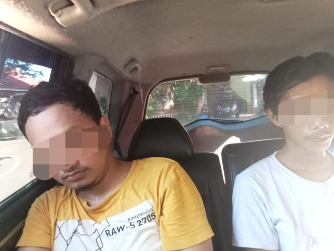 					Kedua Pelaku Pembobolan Kota Suara di Jeneponto. (Foto: Ist)